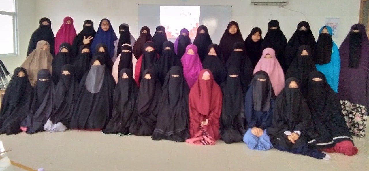 Ruang perpustakaan dan kelas membaca Mahir Tahfizh School